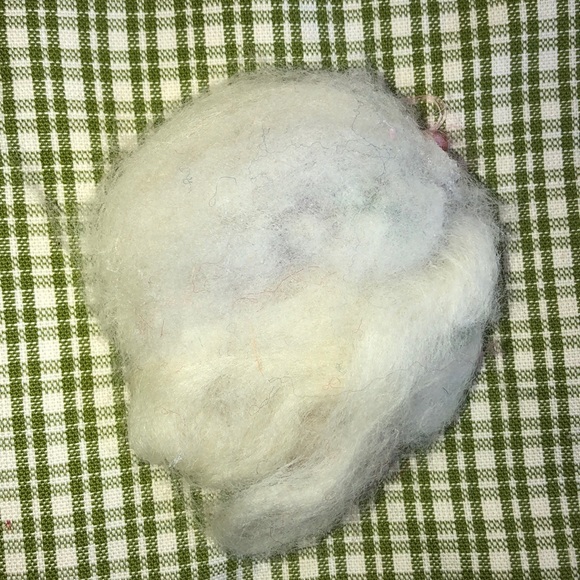 Painted Rock Face gift, wool hats and hair - Picture 5 of 6